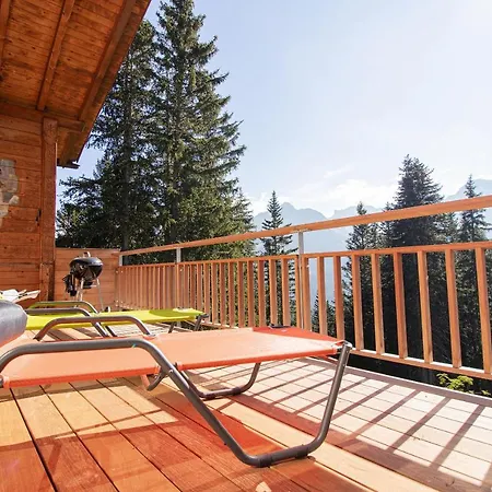 Soldanella By 阿罗萨